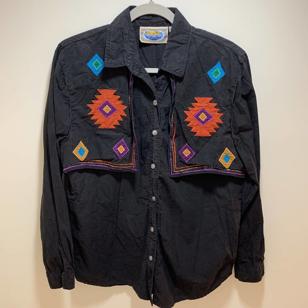 Blue Mesa Western Wear Women’s Large Button-Up with chest flaps